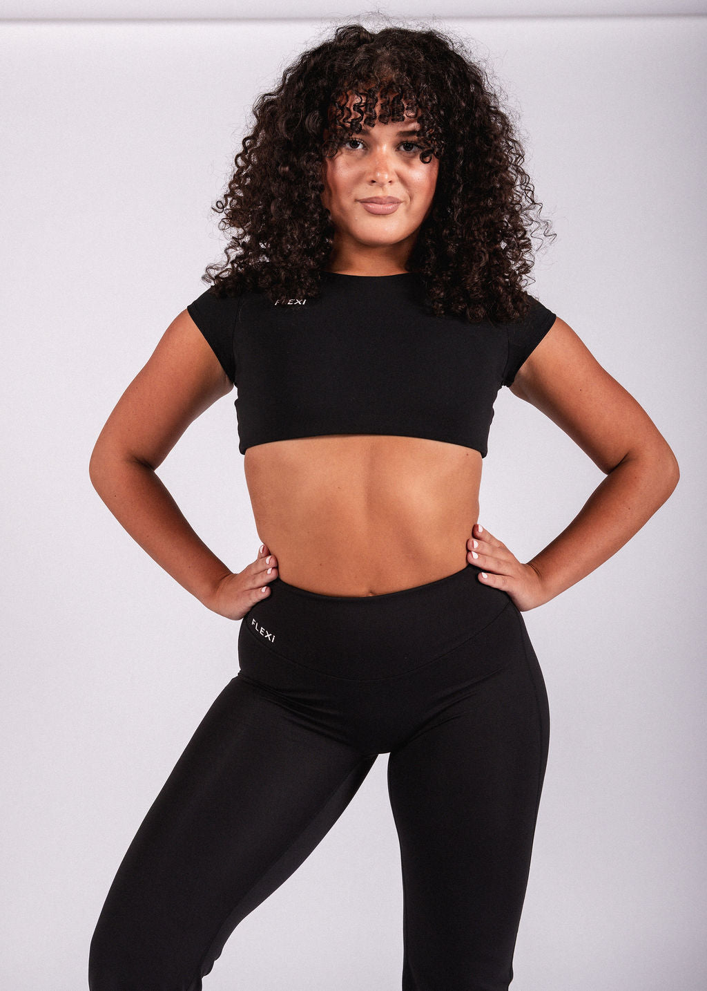 FLEXi Flex & Flair Studio Crop Top – Black - FLEXi clo