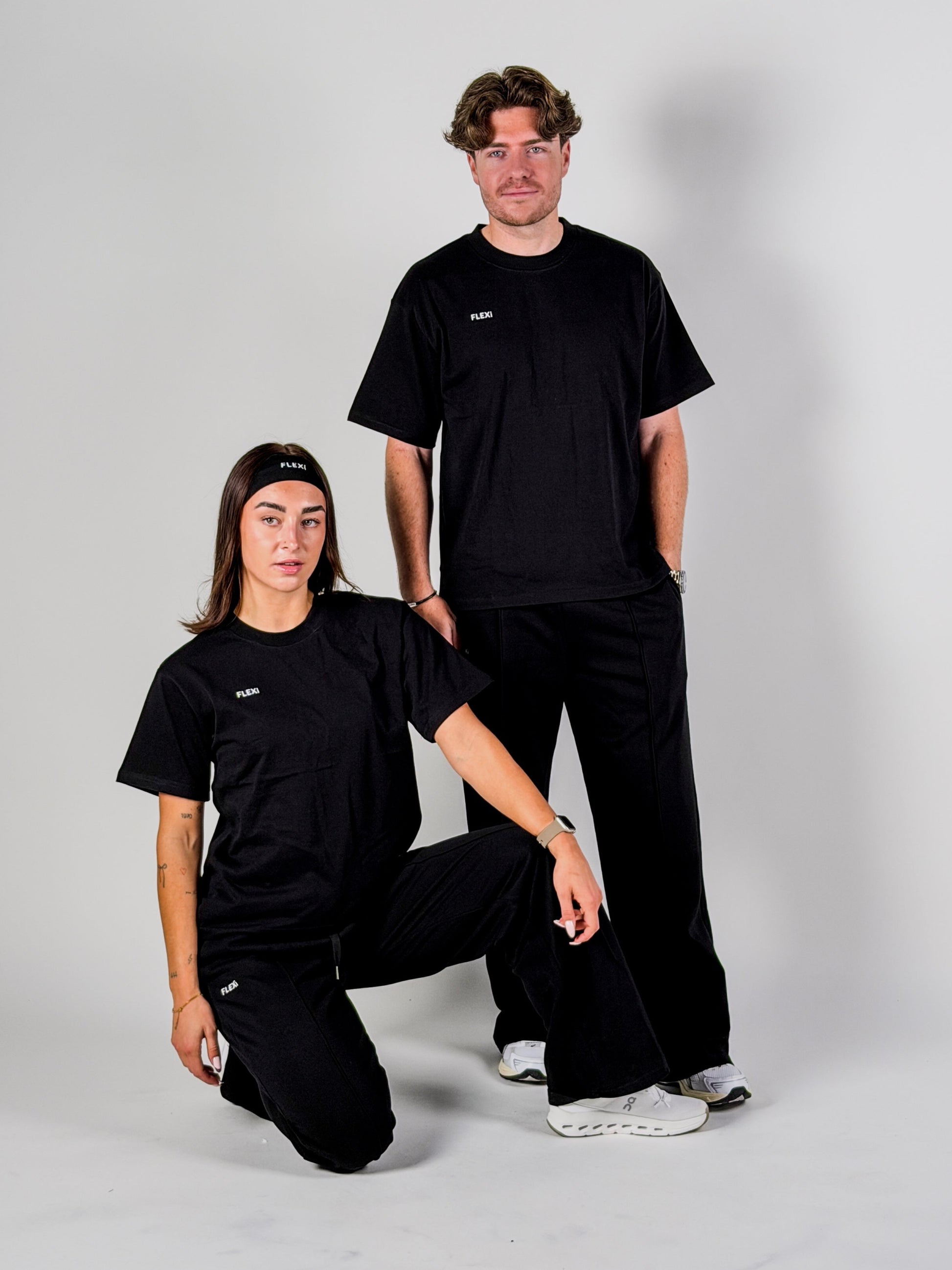 FLEXi Original Black T-Shirt – Relaxed Fit, Breathable Studio Essential