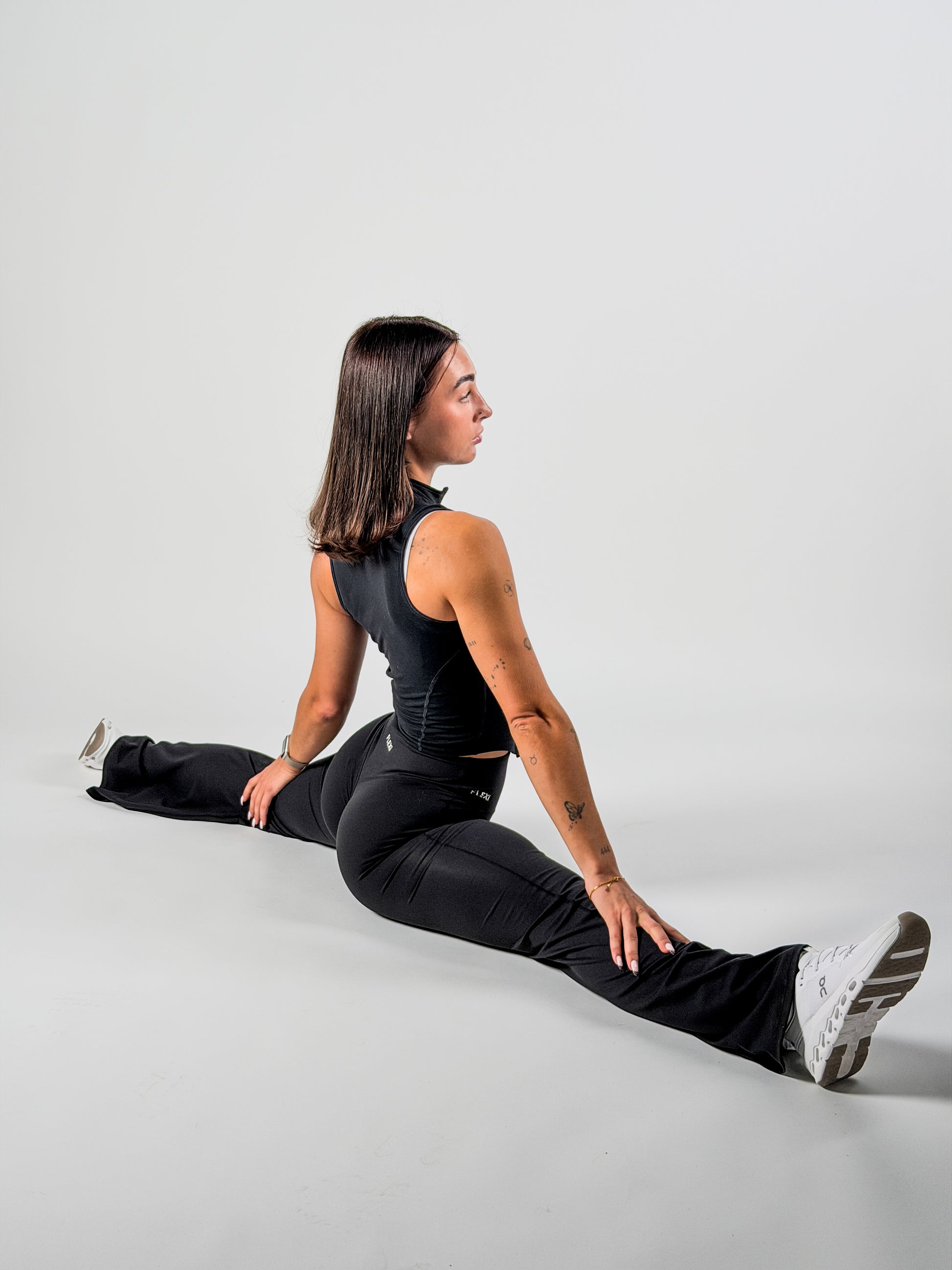 FLEXi Flex & Flair Black Flared Leggings – Sleek, Flared Fit for Movement