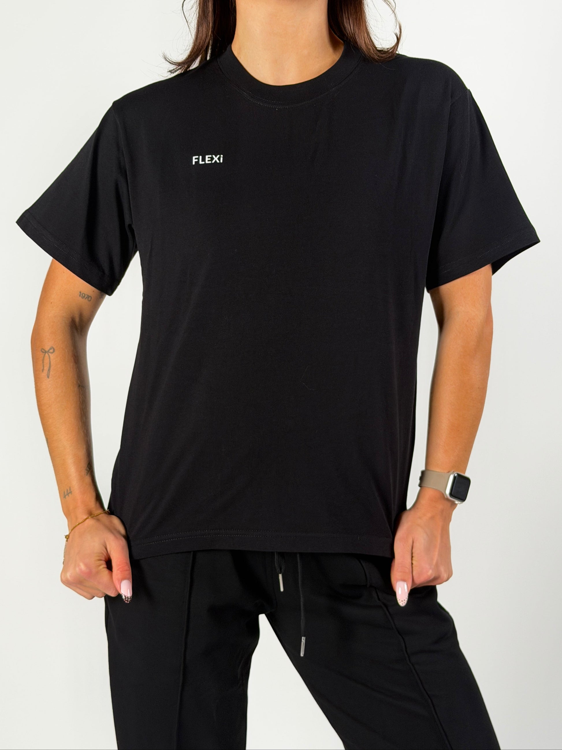FLEXi Original Black T-Shirt – Relaxed Fit, Breathable Studio Essential