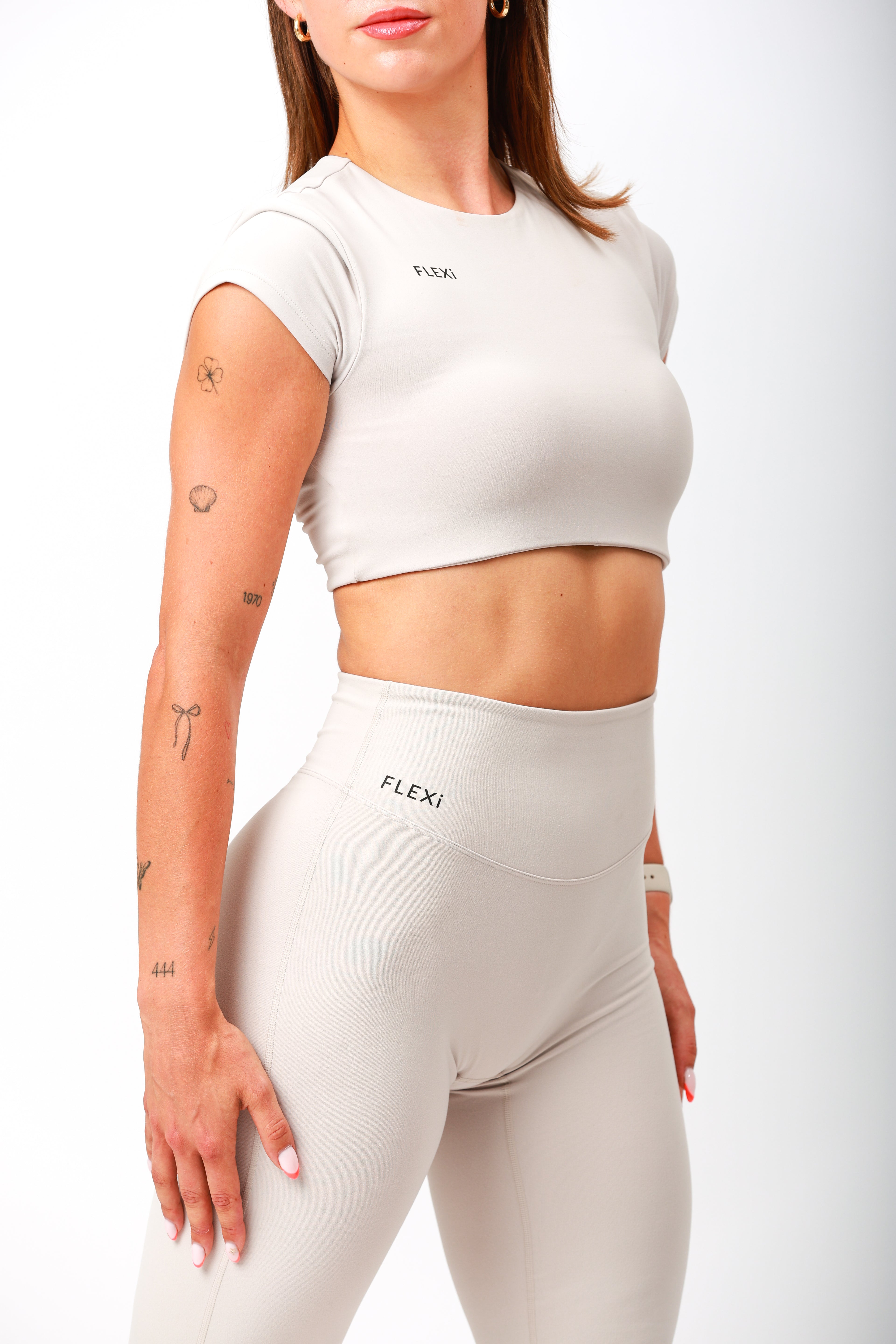 Beige women's crop top for dance and gym - FLEXi 