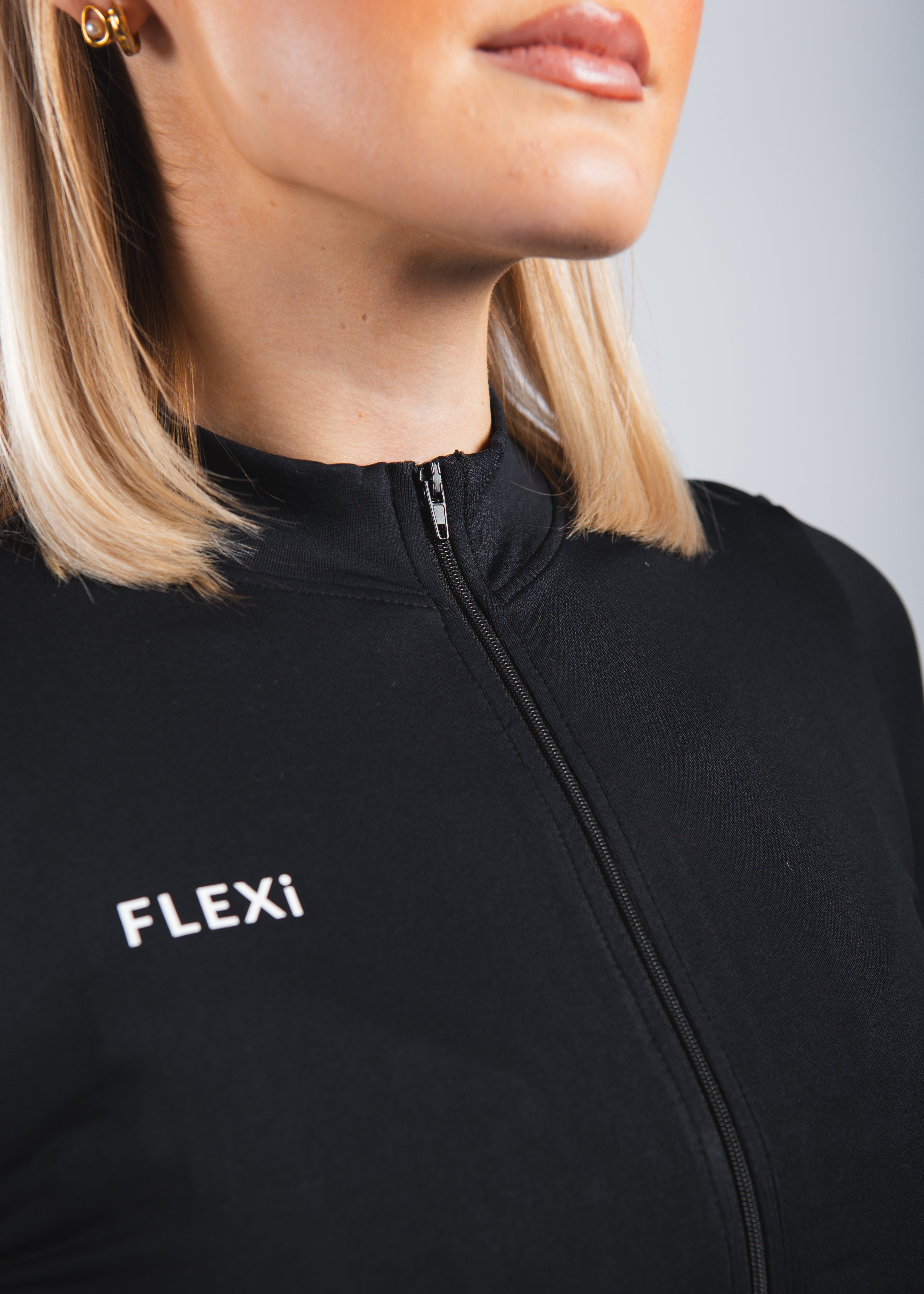 FLEXi SleekFit Long Sleeve - Black - FLEXi clo
