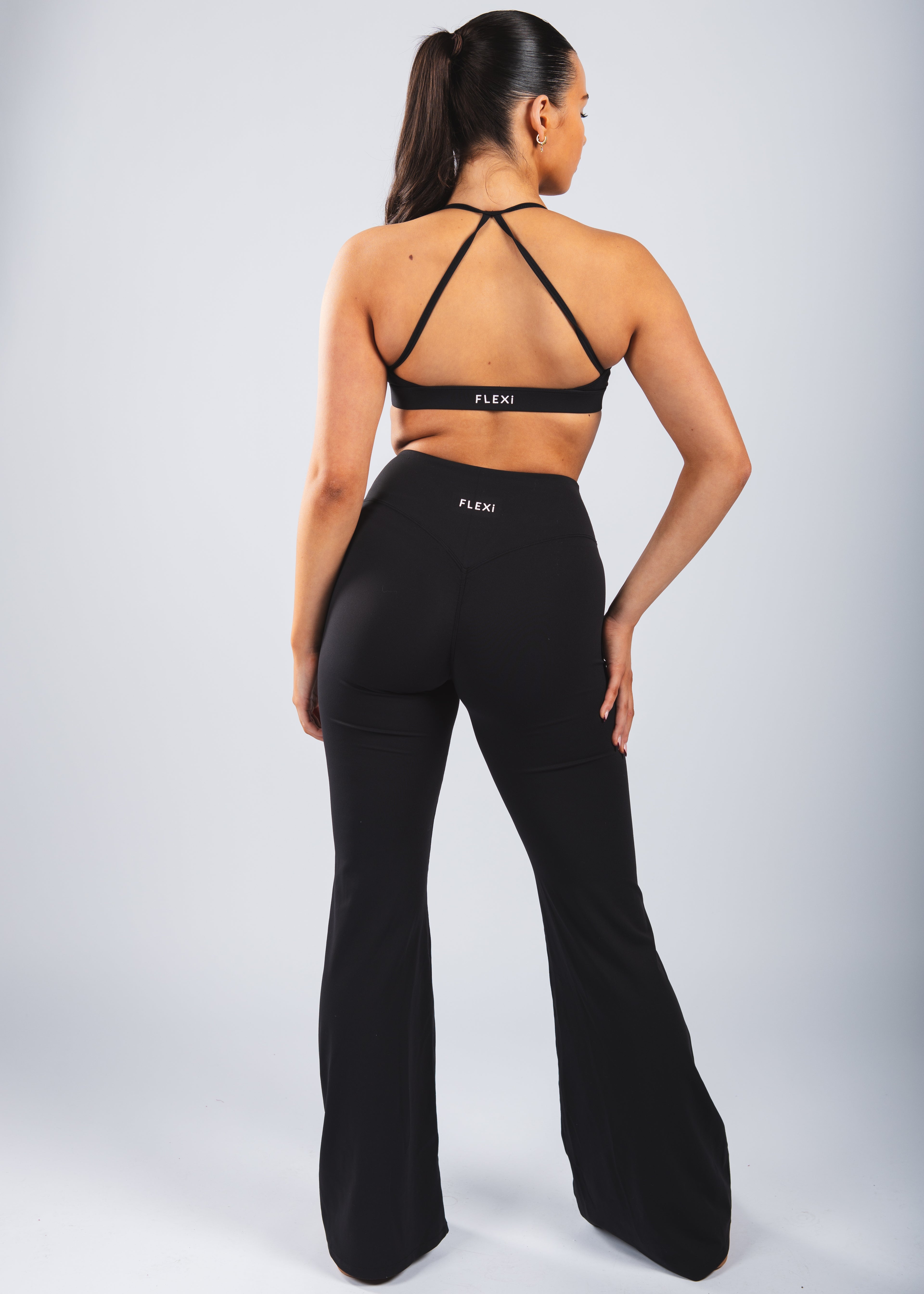 FLEXi Flex & Flair Black Flared Leggings – Sleek, Flared Fit for Movement - FLEXi clo